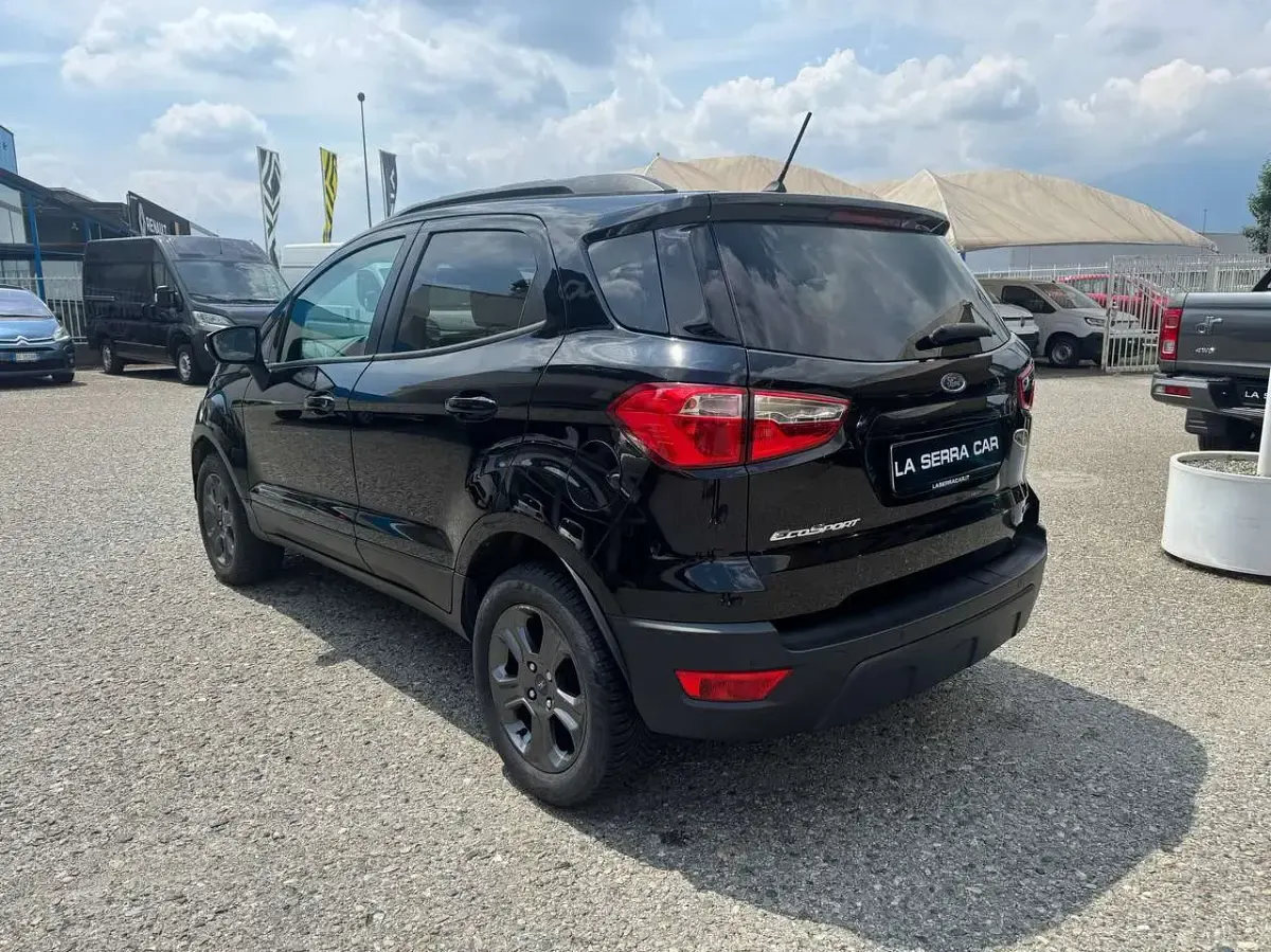 Usata Ford Ecosport 125 CV (91 kW) 2018 Nero SUV