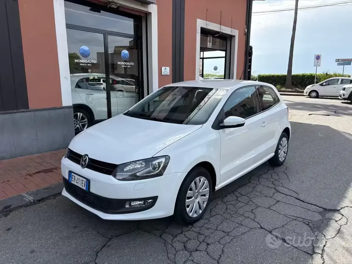 Usata VW Polo 90 CV (66 kW) 2013 Bianco Utilitaria