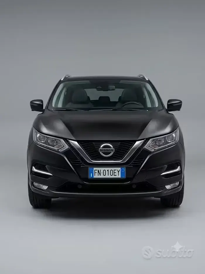 Usata Nissan Qashqai N-Connecta 110 CV (80 kW) 2017 Nero SUV