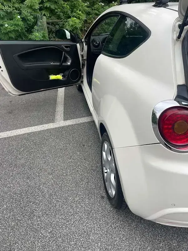 Usata Alfa Romeo MiTo Progression 105 CV (77 kW) 2010 Beige Utilitaria
