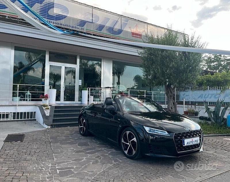 Usata Audi TT Roadster S-Line 184 CV (135 kW) 2016 Nero Cabrio