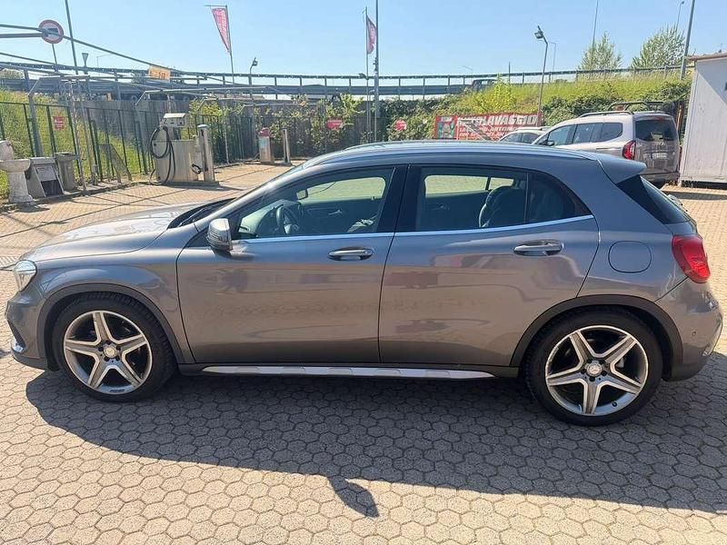 Usata Mercedes GLA200 Executive 136 CV (100 kW) 2014 SUV
