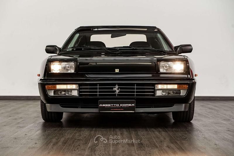 Usata Ferrari Mondial 300 CV (220 kW) 1989 Nero Cabrio
