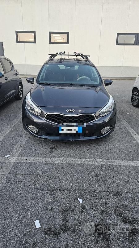 Usata 2012 Kia Ceed Sportswagon Station wagon | 2500 € (Super prezzo) - Immagine 1/4