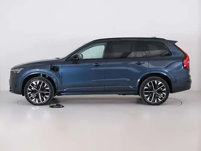 Usata Volvo XC90 Plus 335 CV (246 kW) 2025 Blu SUV