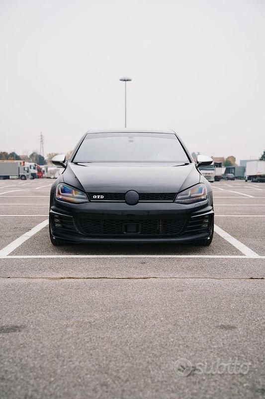 Usata VW Golf VII GTD 220 CV (161 kW) 2015 Nero Berlina