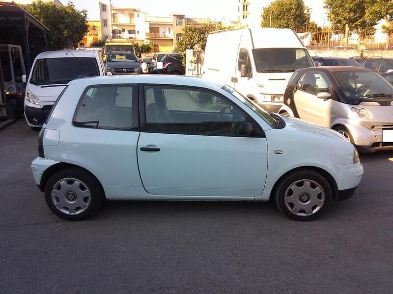 Usata Seat Arosa Stella 50 CV (36 kW) 2002 Blu Utilitaria