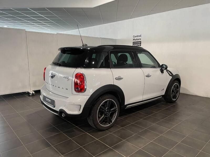 Usata Mini Cooper SD Countryman 143 CV (105 kW) 2016 Bianco SUV