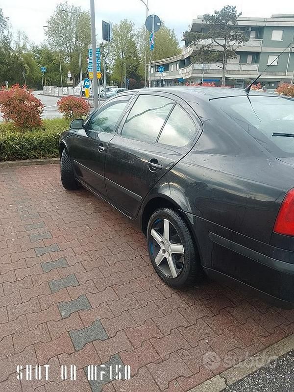 Usata Skoda Octavia 140 CV (102 kW) 2009 Nero Berlina