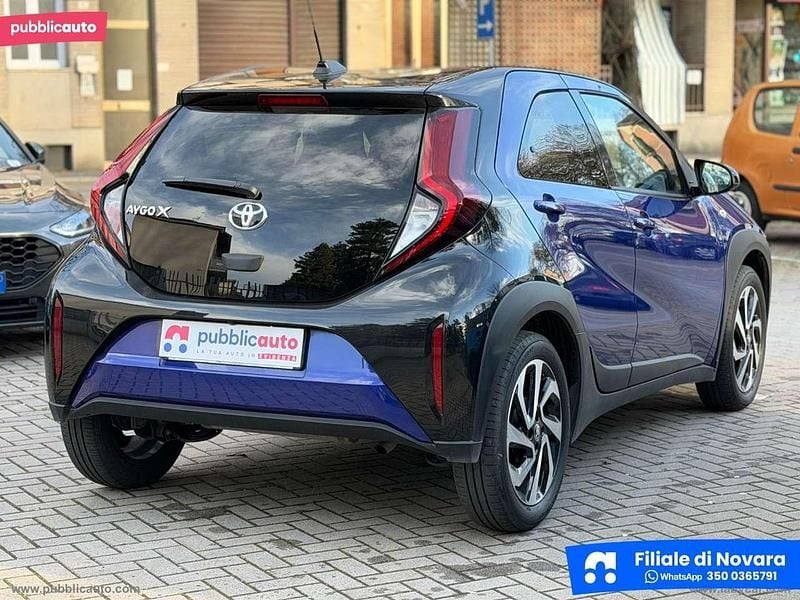 Usata Toyota Aygo X Trend 72 CV (52 kW) 2023 Blu/azzurro SUV