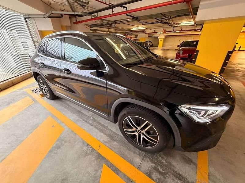Usata Mercedes GLA200 Business 150 CV (110 kW) 2021 Nero SUV