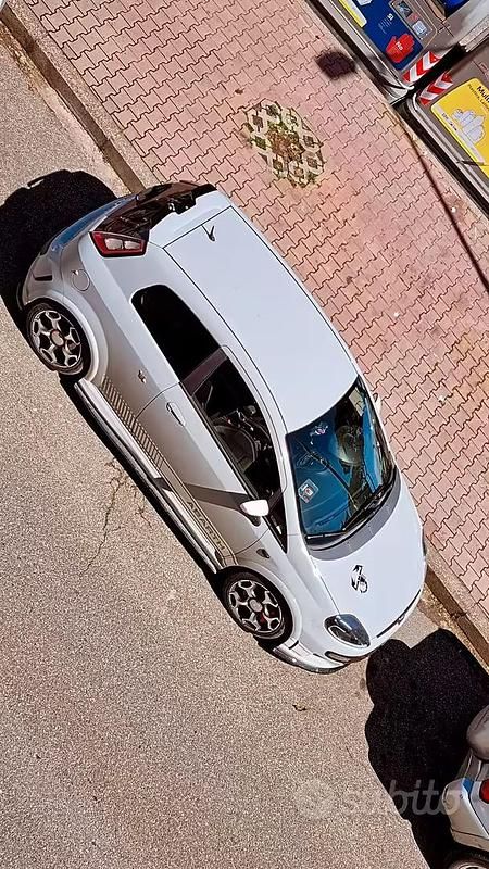 Usata Abarth Punto Evo 165 CV (121 kW) 2011 Grigio Utilitaria