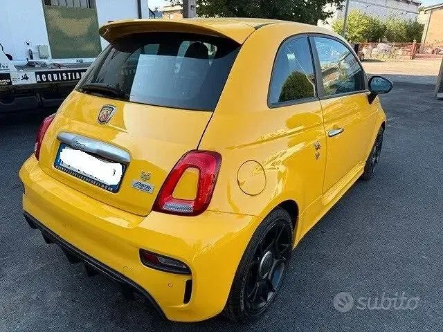 Usata Abarth 595 Pista 160 CV (117 kW) 2019 Giallo Berlina
