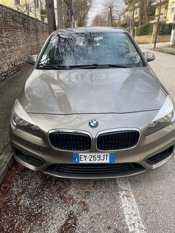 Usata BMW 218 Active Tourer Sport Line 150 CV (110 kW) 2015 Monovolume