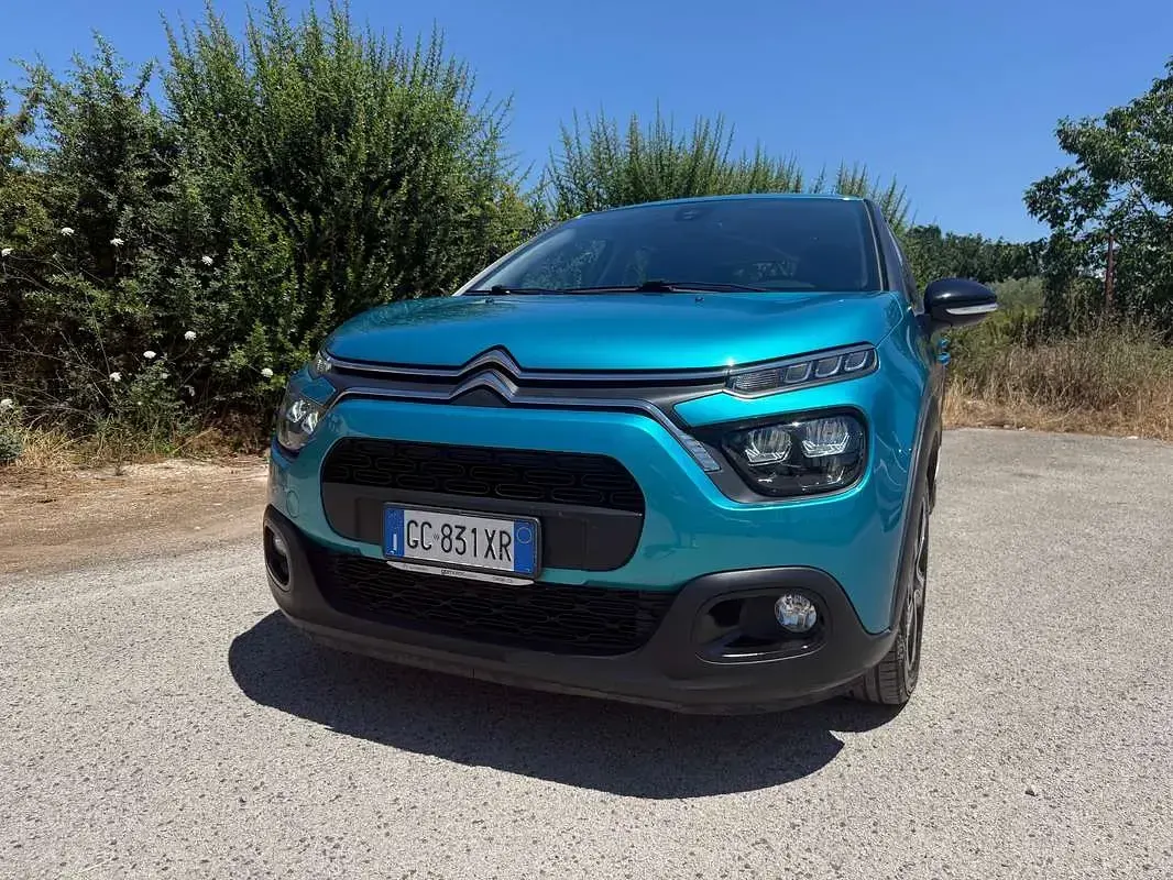 Usata Citroën C3 Feel 102 CV (75 kW) 2021 Verde Utilitaria