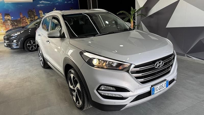 Usata Hyundai Tucson Xpossible 115 CV (84 kW) 2017 Argento SUV