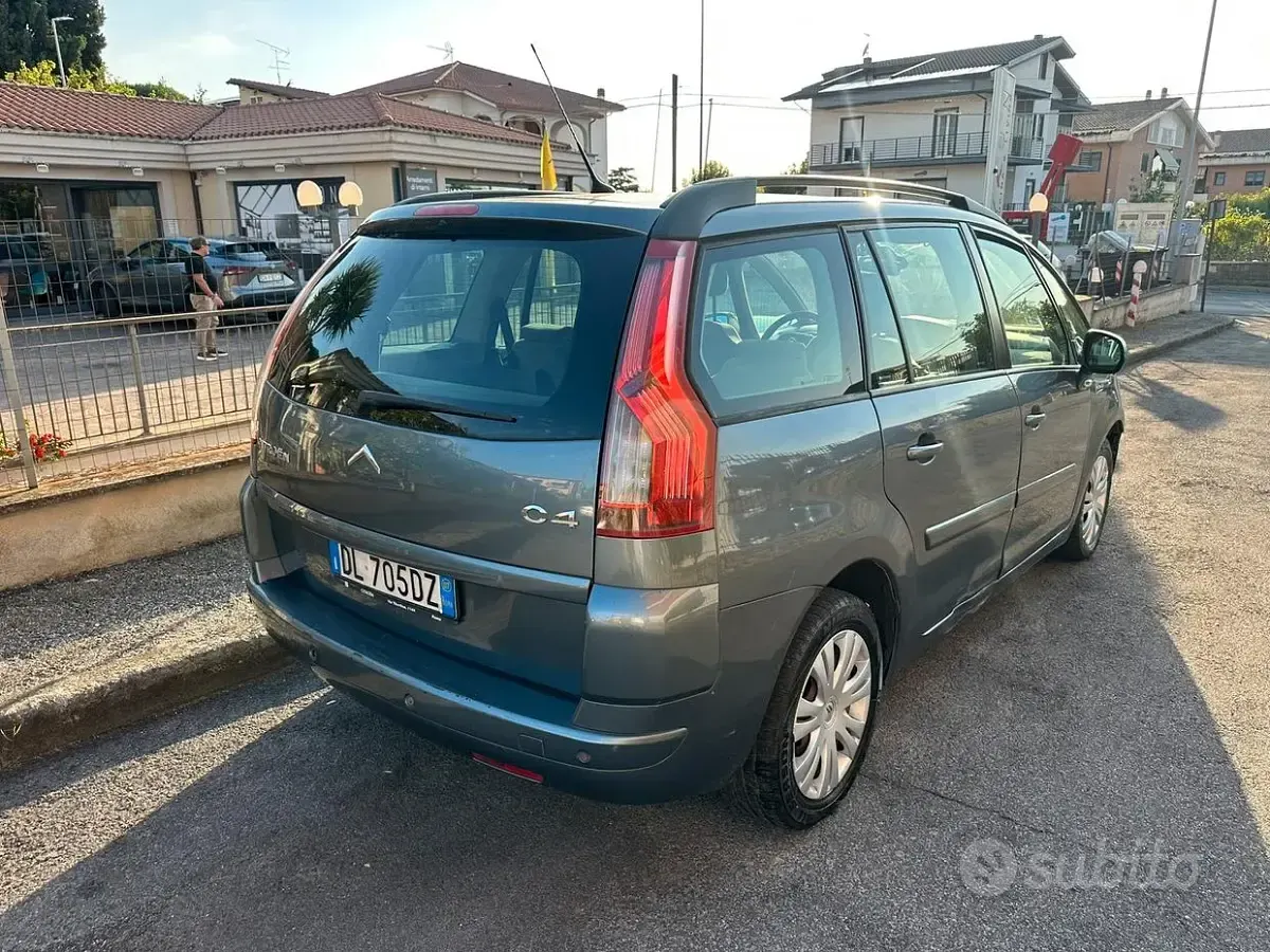 Usata Citroën C4 109 CV (80 kW) 2007 Grigio Monovolume