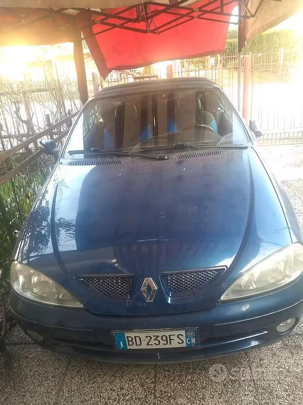 Usata Renault Mégane Cabriolet 1999 Blu Cabrio
