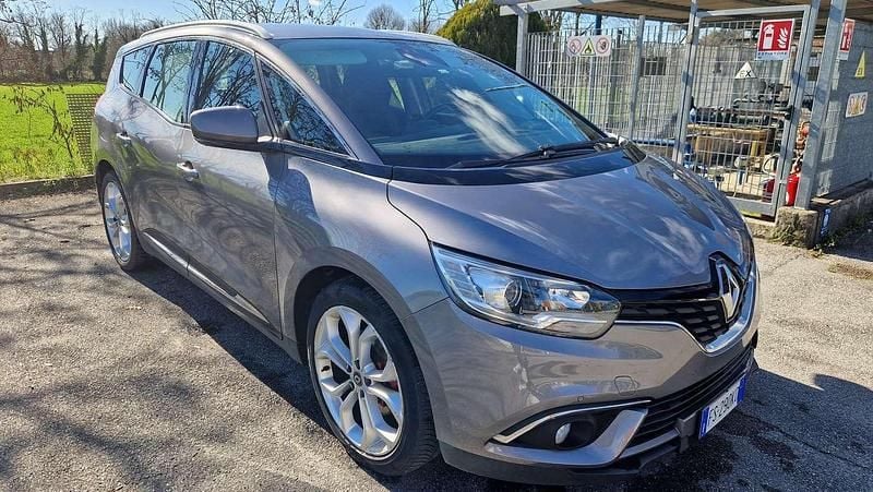 Usata Renault Grand Scénic IV 110 CV (80 kW) 2018 Argento Monovolume
