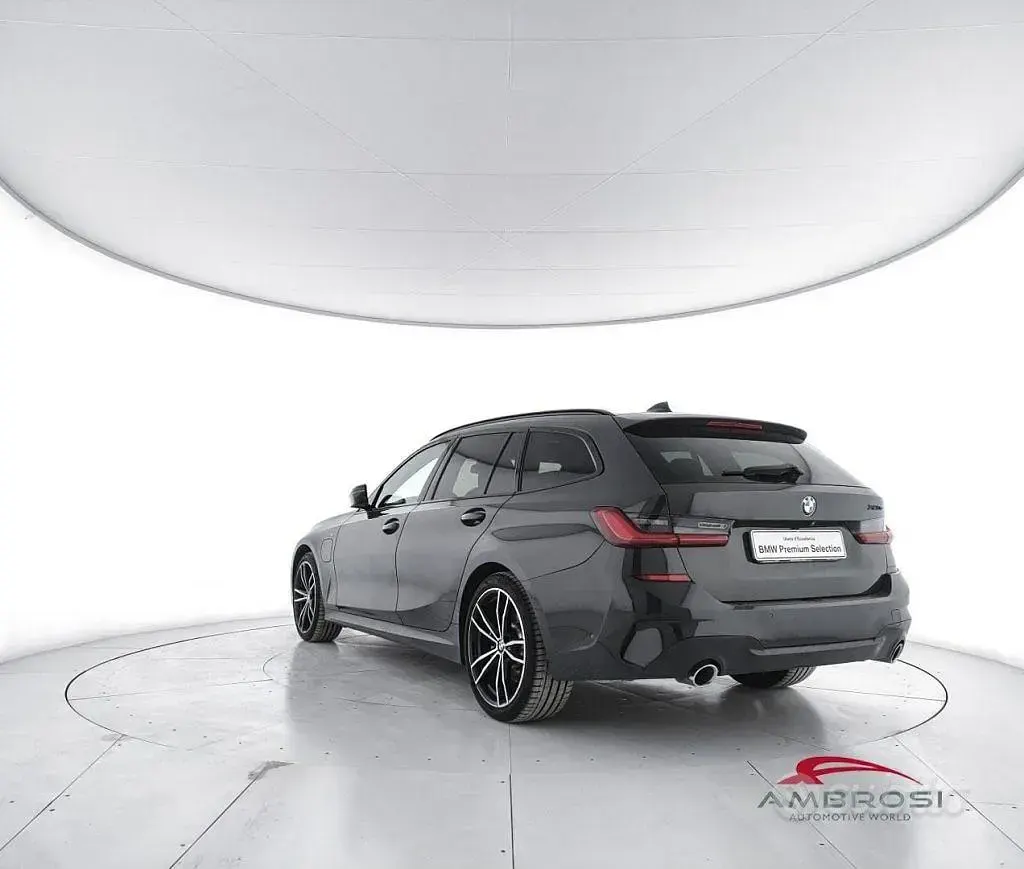 Usata BMW 320 M Sport 163 CV (119 kW) 2022 Grigio Station wagon