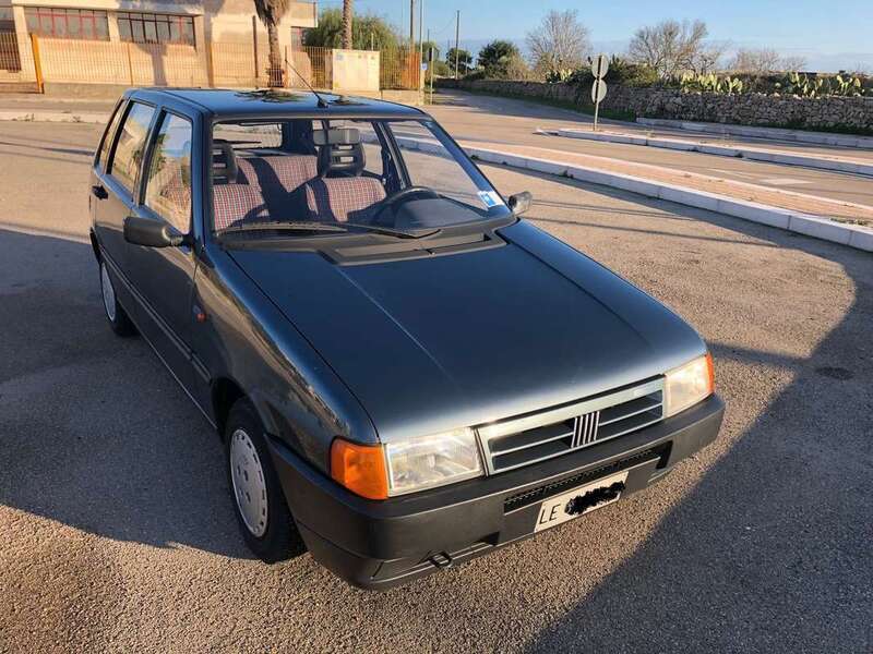 Usato 1993 Fiat Uno 1.0 Benzin 45 CV (2.900 €)