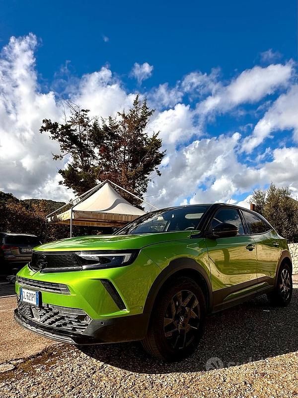 Usata Opel Mokka GS Line 101 CV (74 kW) 2022 Verde SUV