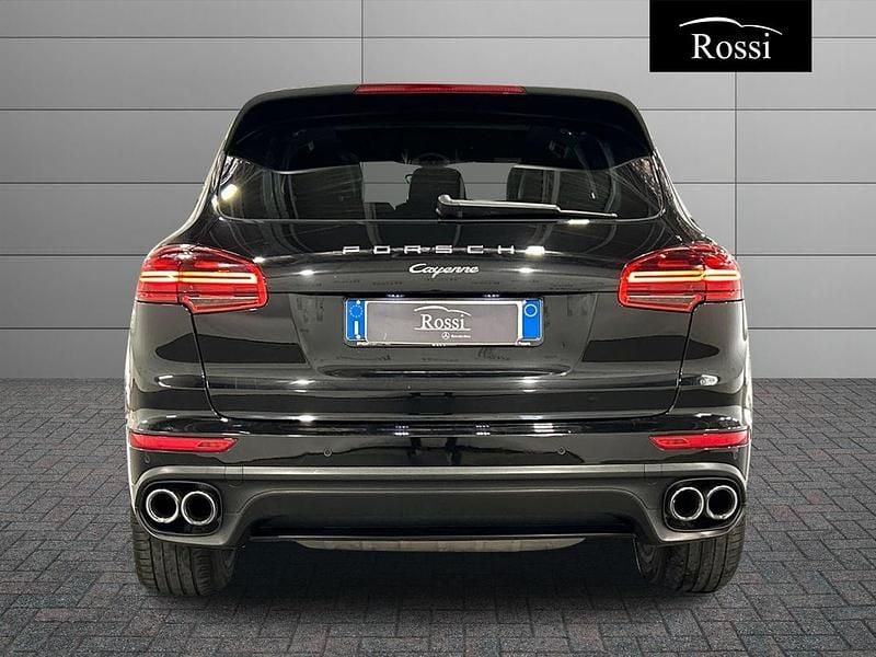 Usata Porsche Cayenne 250 CV (183 kW) 2016 Bianco SUV