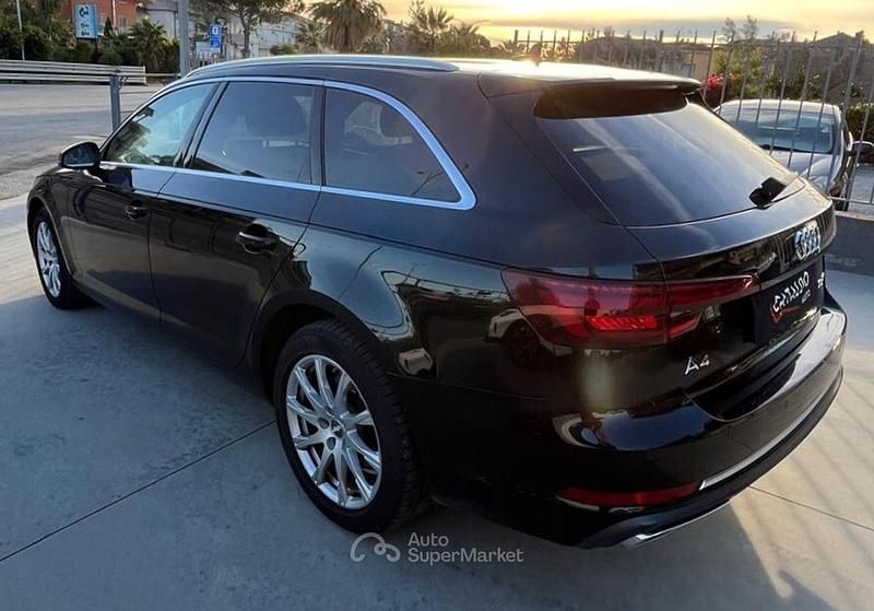 Usata Audi A4 Design 170 CV (125 kW) 2019 Nero Station wagon