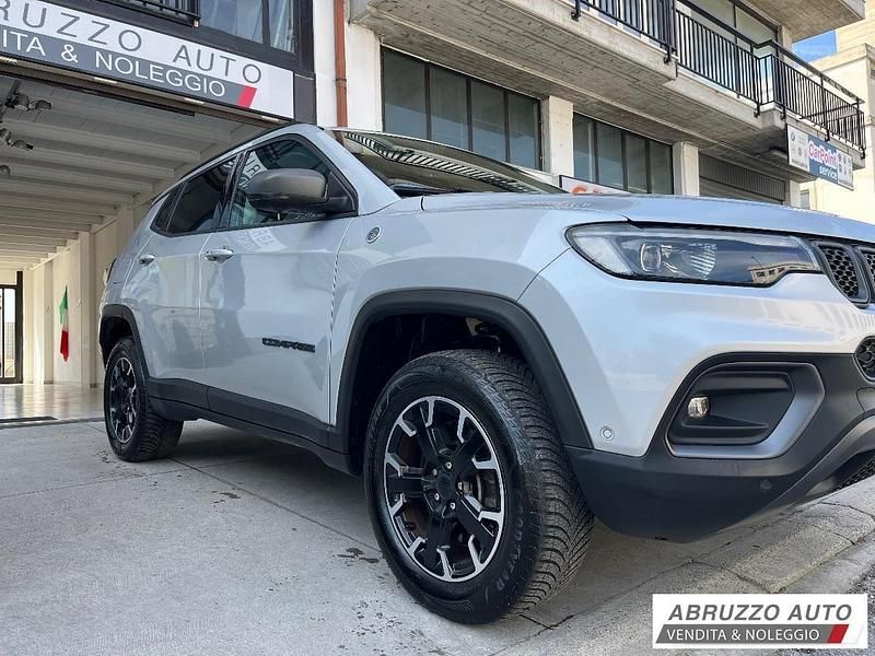 Usata Jeep Compass 242 CV (177 kW) 2021 Grigio SUV