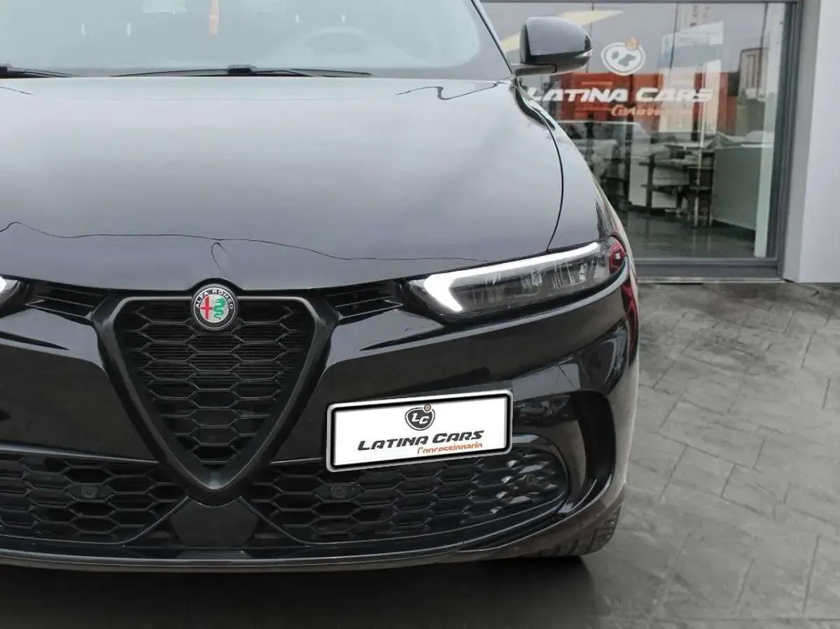 Occasion Alfa Romeo Tonale Sprint 131 ch (96 kW) 2023 Noir SUV