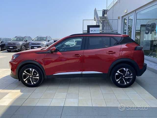 Usata Peugeot 2008 Allure 131 CV (96 kW) 2021 Rosso SUV