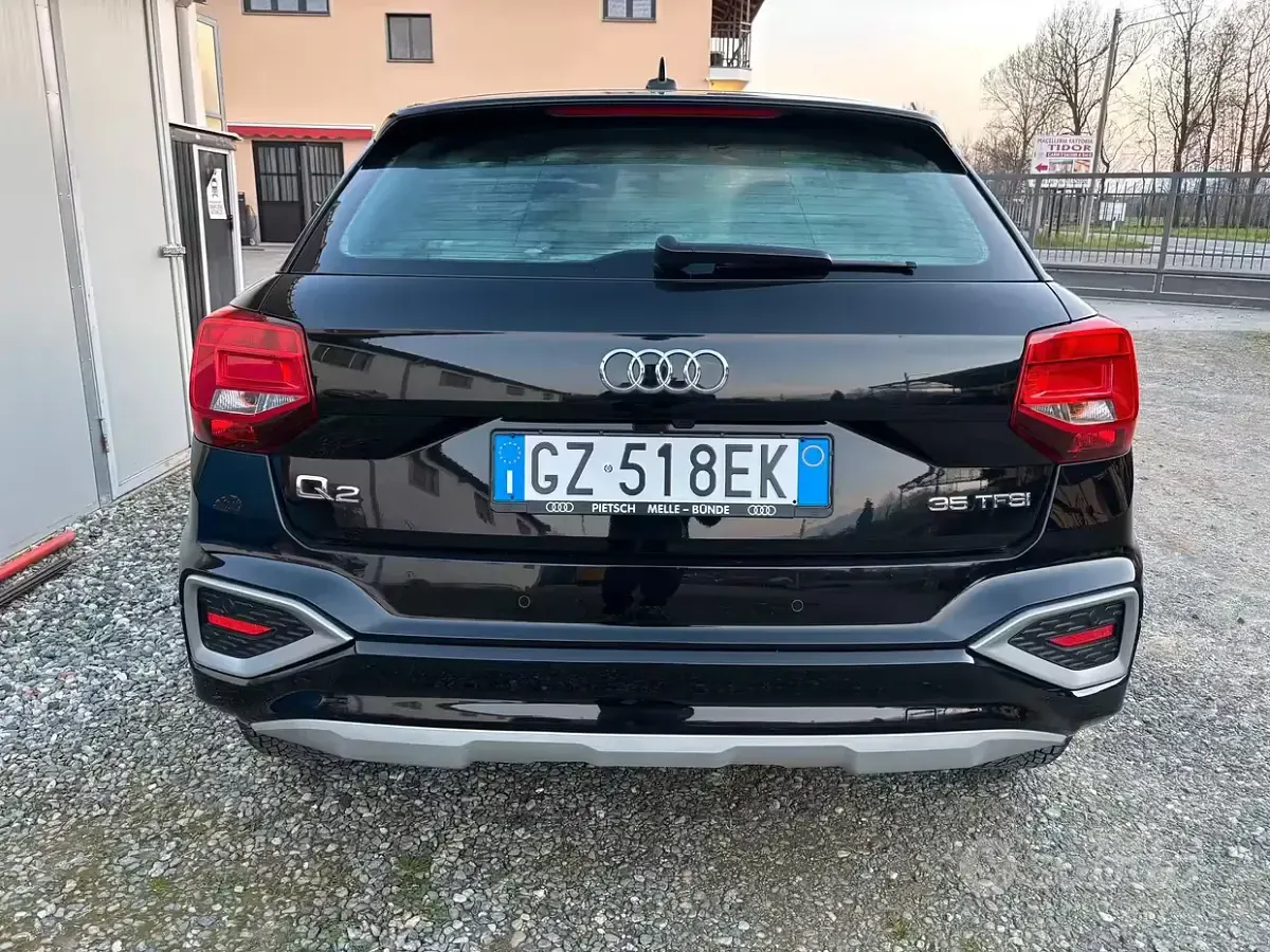 Usata Audi Q2 150 CV (110 kW) 2025 Nero SUV