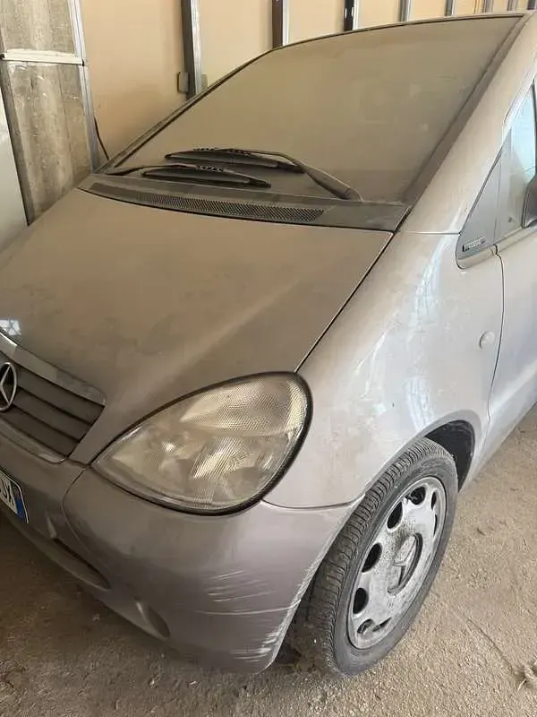 Usata Mercedes A170 Classic 90 CV (66 kW) 1999 Utilitaria