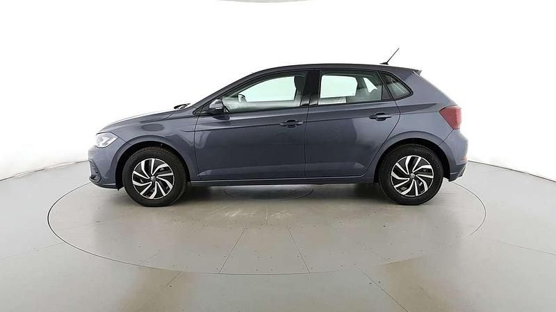 Usata VW Polo Life 95 CV (69 kW) 2025 Smoky gray met Utilitaria