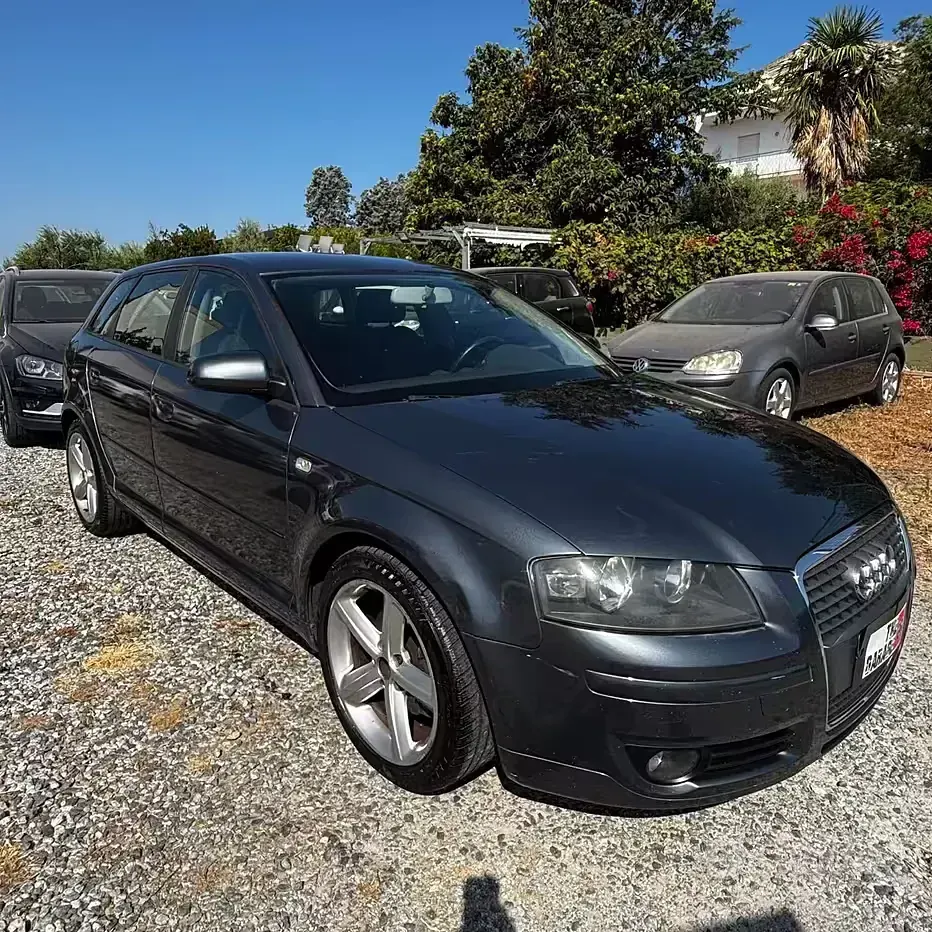 Usata Audi A3 Sportback Ambition 140 CV (102 kW) 2006 Grigio Utilitaria