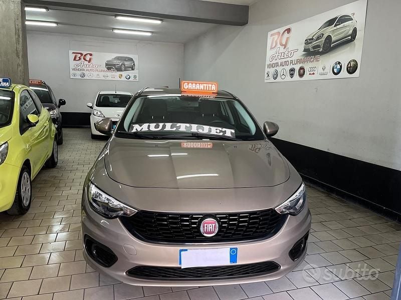 Usata Fiat Tipo Business 119 CV (87 kW) 2018 Grigio Station wagon