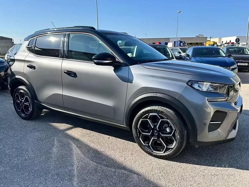 Usata Citroën C3 101 CV (74 kW) 2024 Grigio Berlina