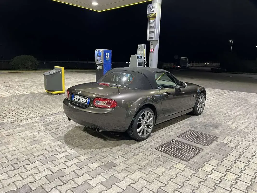Usata Mazda MX5 126 CV (92 kW) 2014 Cabrio