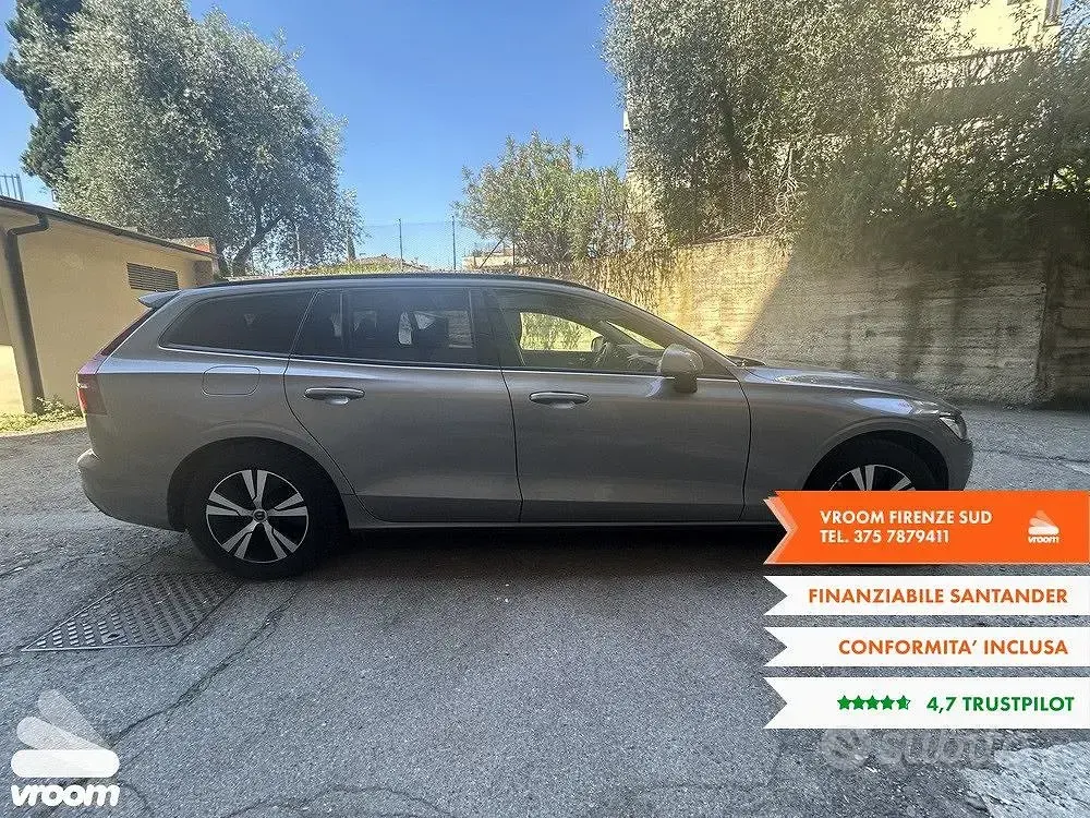 Usata Volvo V60 Business Edition 150 CV (110 kW) 2020 Gray Station wagon