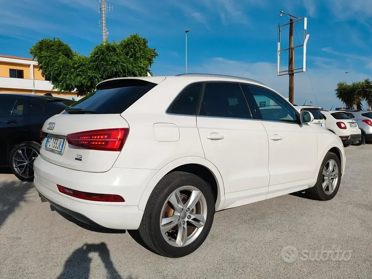 Usata Audi Q3 150 CV (110 kW) 2016 Bianco SUV
