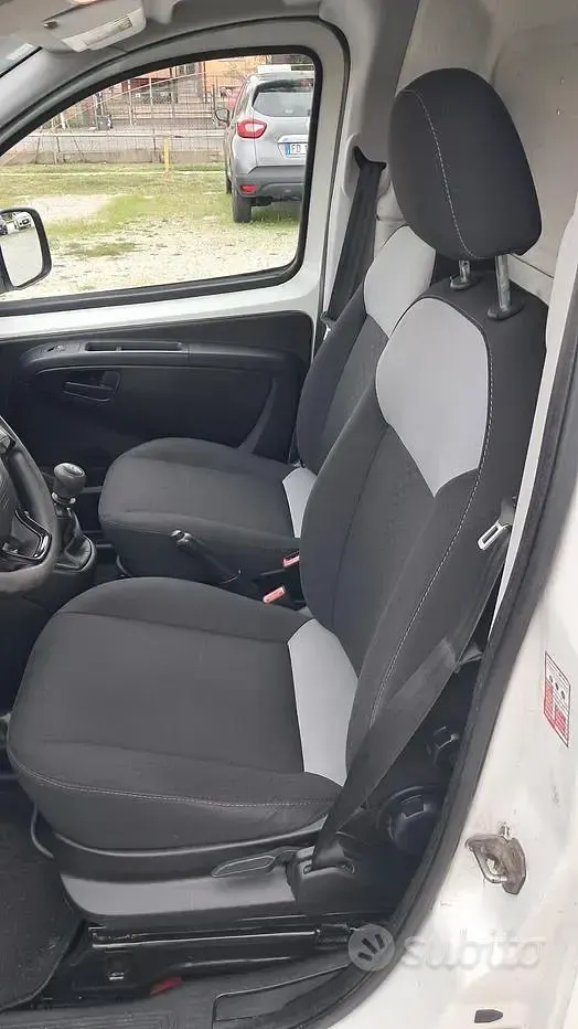 Usata Fiat Fiorino 69 CV (50 kW) 2018 Bianco Monovolume