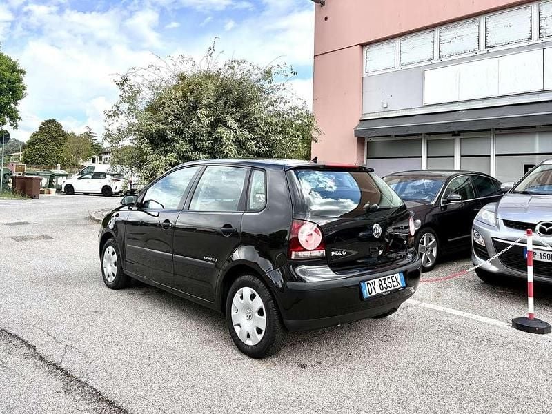 Usata VW Polo Trendline 69 CV (50 kW) 2009 Utilitaria