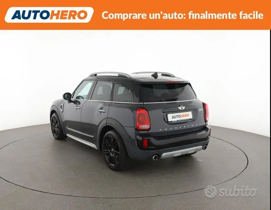 Usata Mini Countryman 190 CV (139 kW) 2017 Grigio SUV