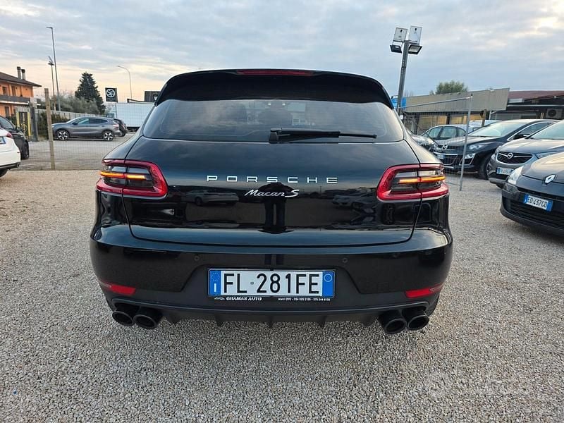 Gebraucht Porsche Macan 250 PS (183 kW) 2017 Schwarz SUV