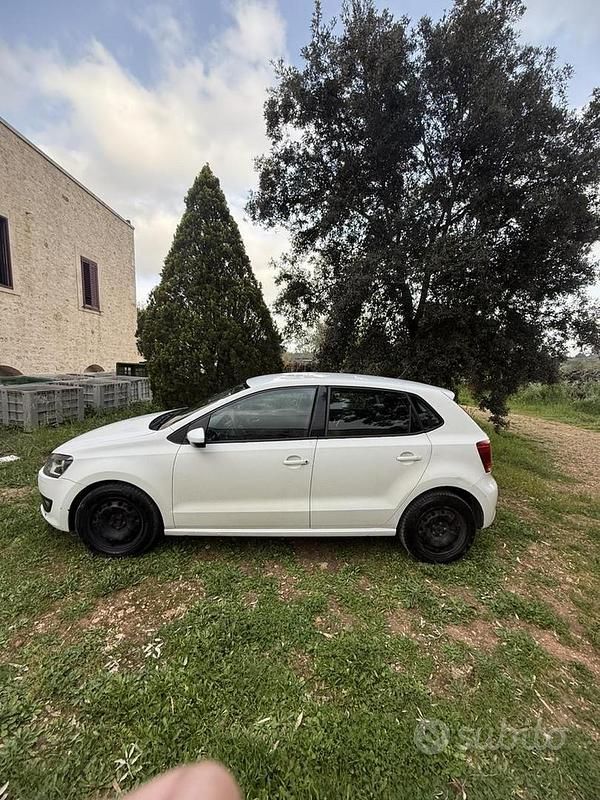 Usata VW Polo 90 CV (66 kW) 2011 Bianco Utilitaria