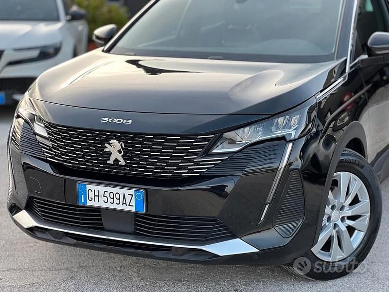 Usata Peugeot 3008 Active 131 CV (96 kW) 2021 Nero SUV