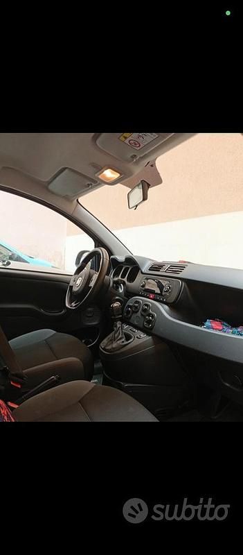 Usata Fiat Panda 69 CV (50 kW) 2019 Grigio Utilitaria
