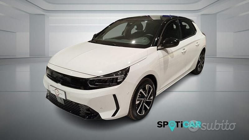 Usata Opel Corsa 101 CV (74 kW) 2025 Bianco Utilitaria
