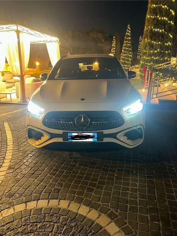 Usata Mercedes GLA200 AMG 150 CV (110 kW) 2024 SUV
