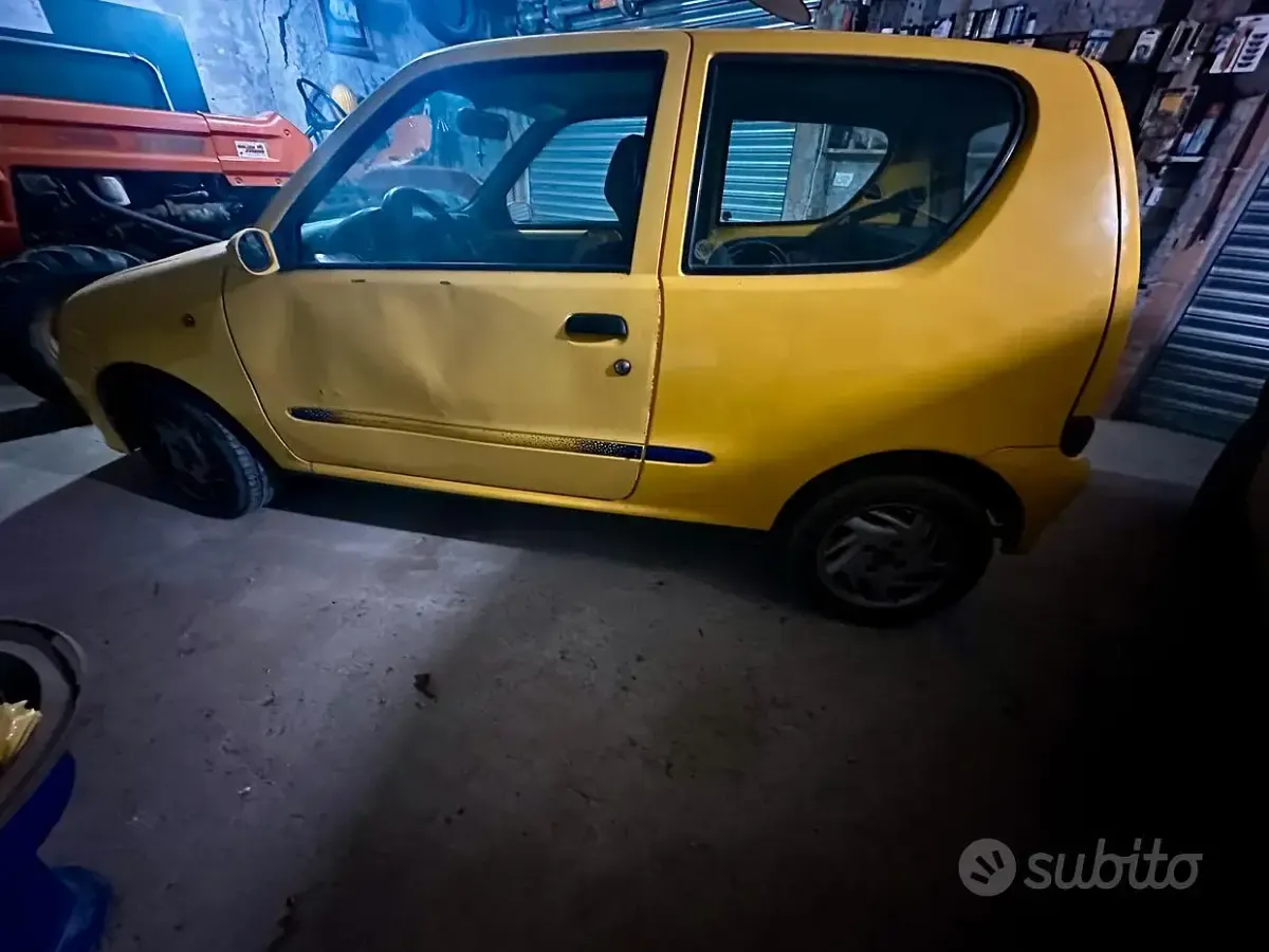 Usata Fiat 600 54 CV (39 kW) 1998 Giallo Berlina
